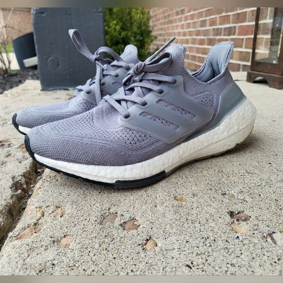 Adidas Women's Shoes Ultraboost 21 Running Size 6.5 Gray - Picture 1 of 10